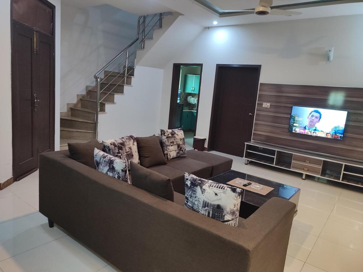 Fully Serviced Holiday Home Near Lahore Ring Road Exterior foto